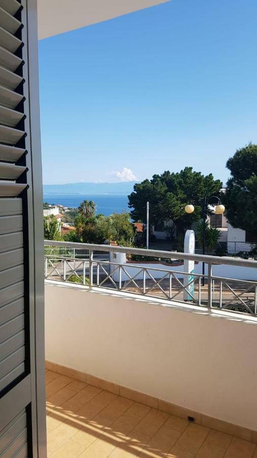 Hotel Eolo Capo Vaticano Exteriör bild
